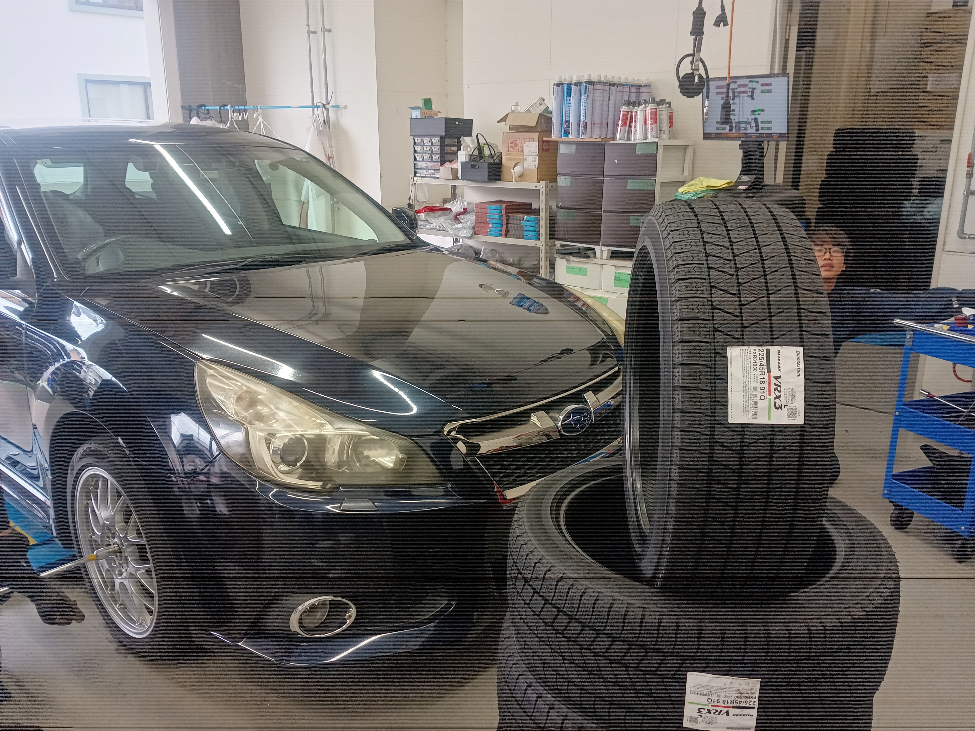 SUBARUレガシィ ブリヂストンVRX3装着!!｜タイヤ市場高崎緑町店